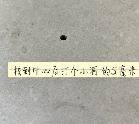 瀍河瓷砖空鼓维修公司专业解答在瓷砖铺贴过程中，如果砂料搅拌不均匀，将会带来以下问题